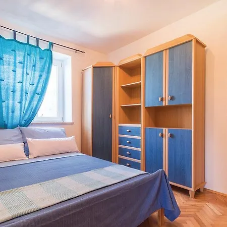 Family Friendly House With A Swimming Pool Loborika, Pula - 14132